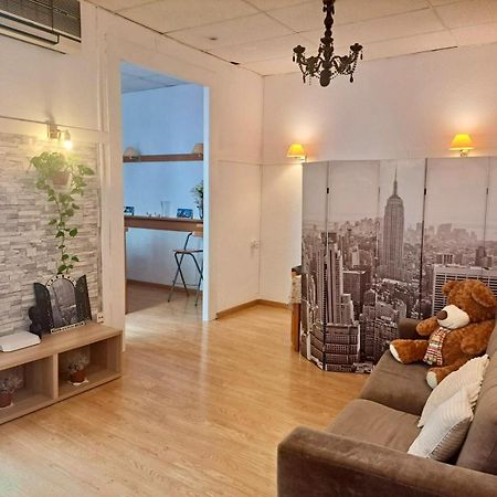 Habitacion Para Grupos Hasta 8 En Plena Rambla De Cataluna Barcelona Kültér fotó