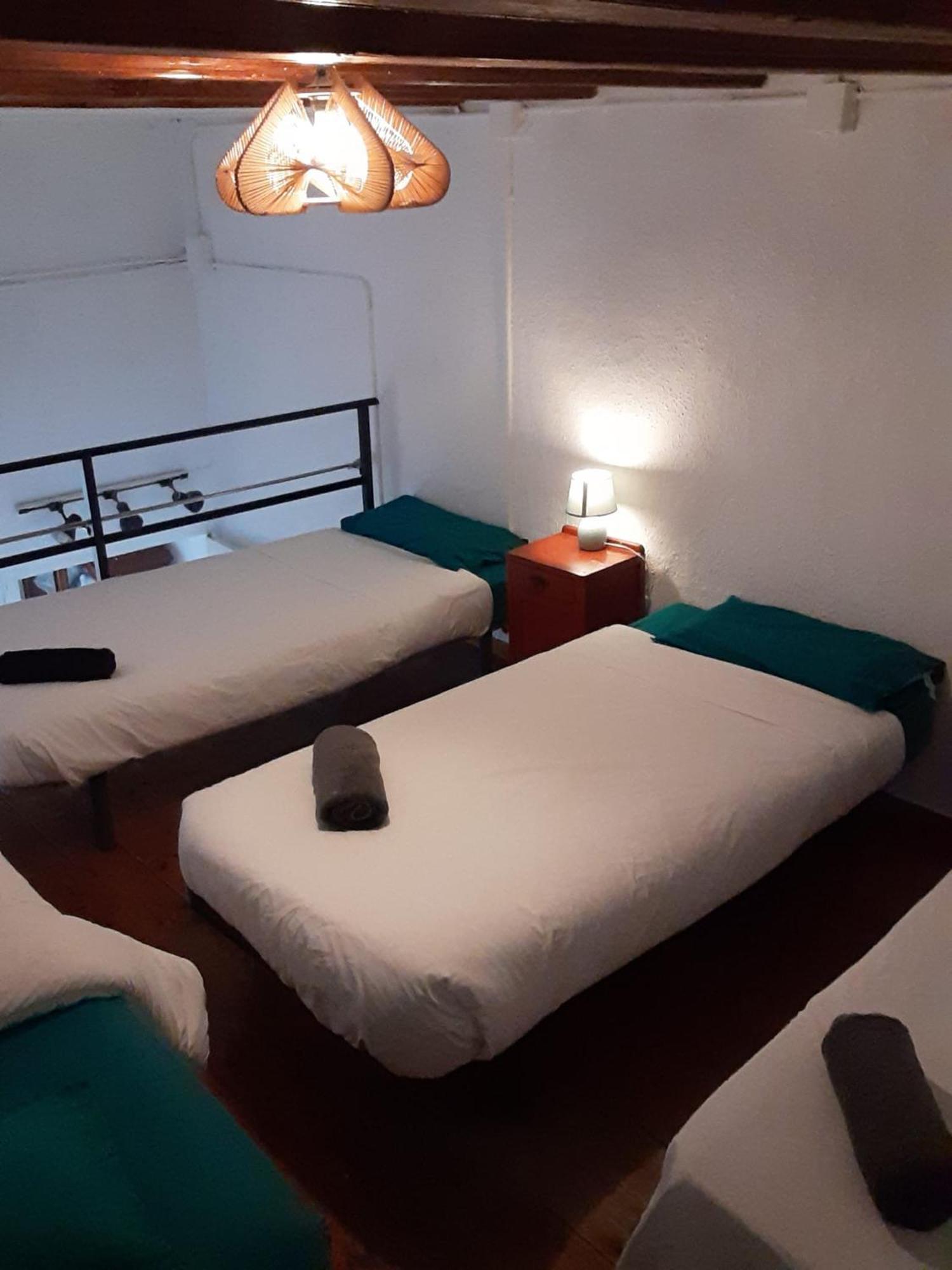 Habitacion Para Grupos Hasta 8 En Plena Rambla De Cataluna Barcelona Kültér fotó