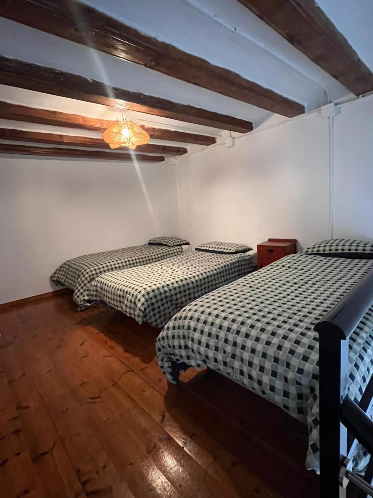 Habitacion Para Grupos Hasta 8 En Plena Rambla De Cataluna Barcelona Kültér fotó