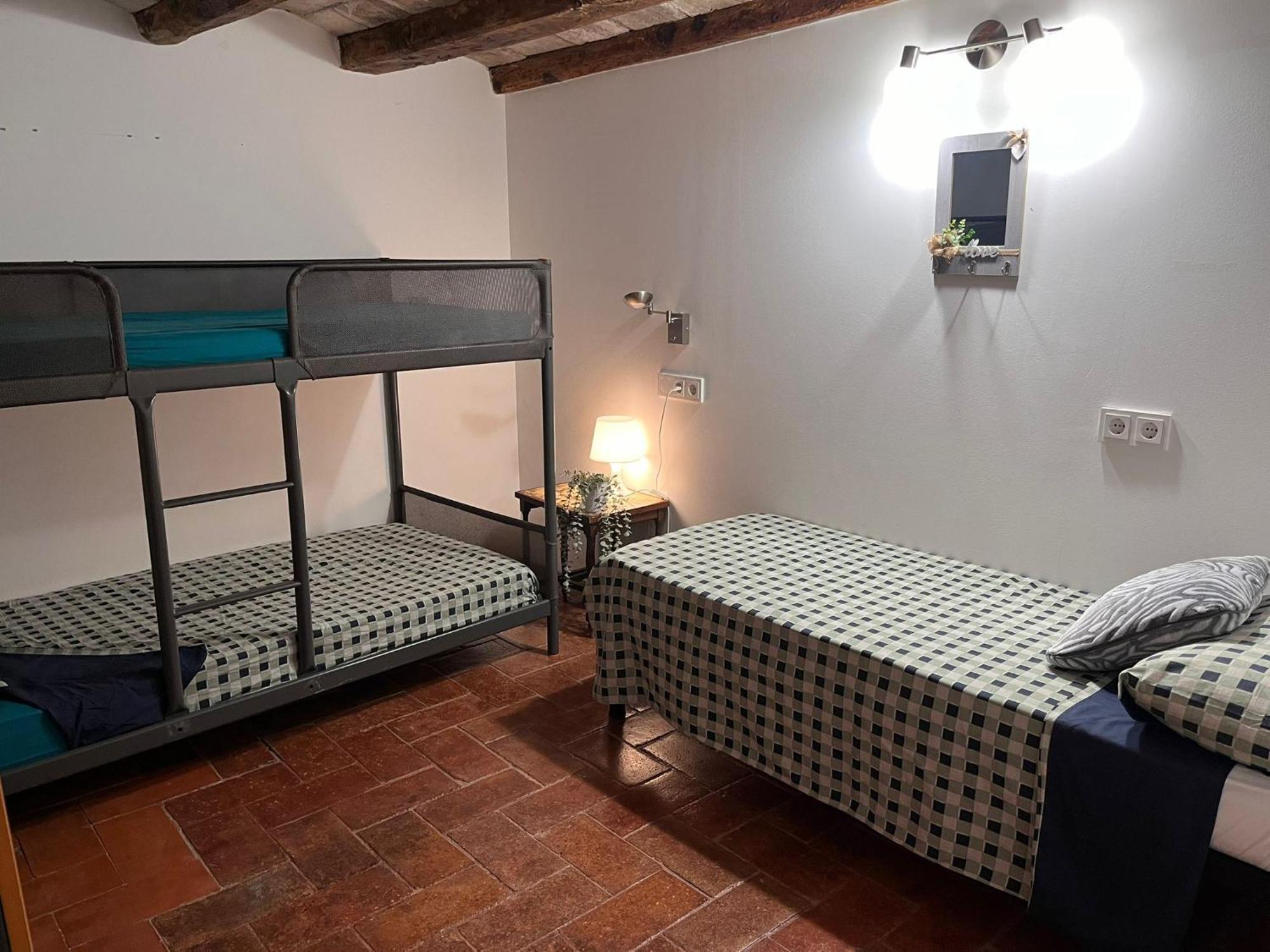 Habitacion Para Grupos Hasta 8 En Plena Rambla De Cataluna Barcelona Kültér fotó
